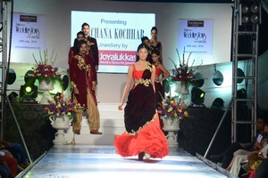 Celebs Ramp Walk at Wedding Wows Fashion Show